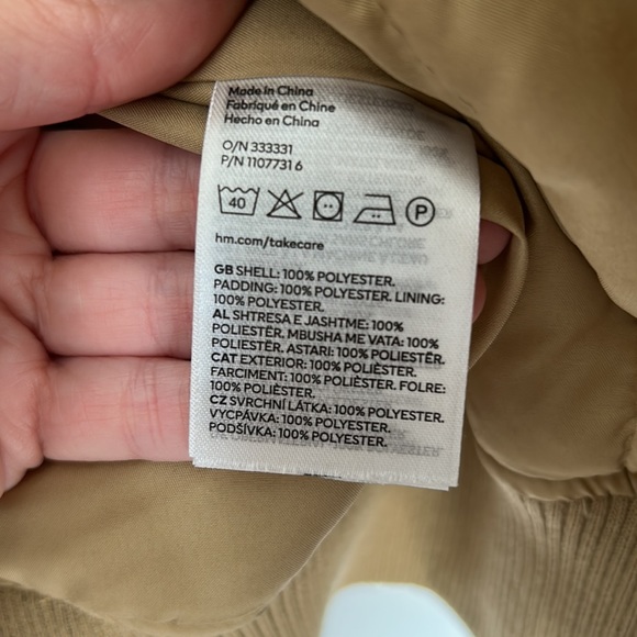 H&M oversized bomber - Picture 6 of 9